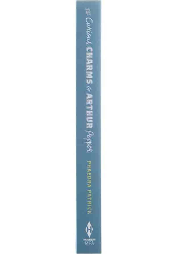 کتاب The Curious Charms Of Arthur Pepper کتاب The Curious Charms Of Arthur Pepper